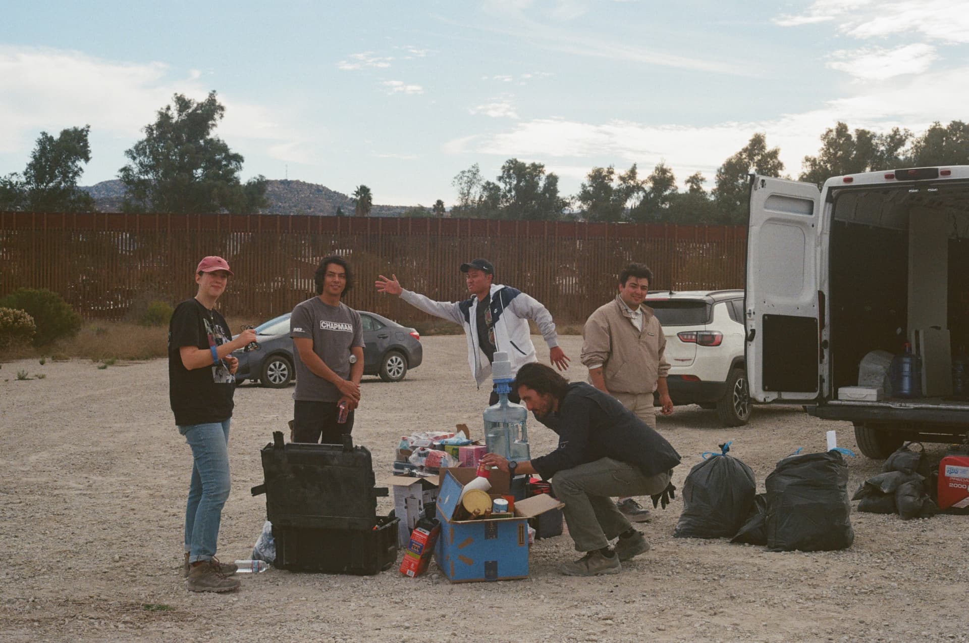 Calexico behind the scenes 3