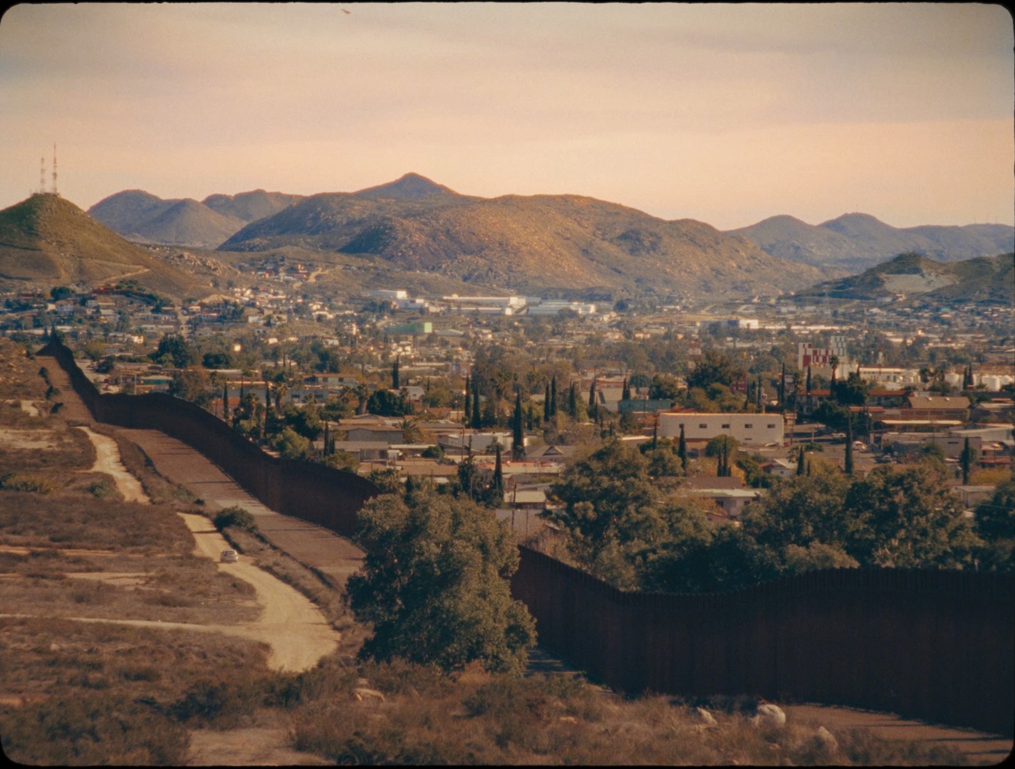Calexico key visual
